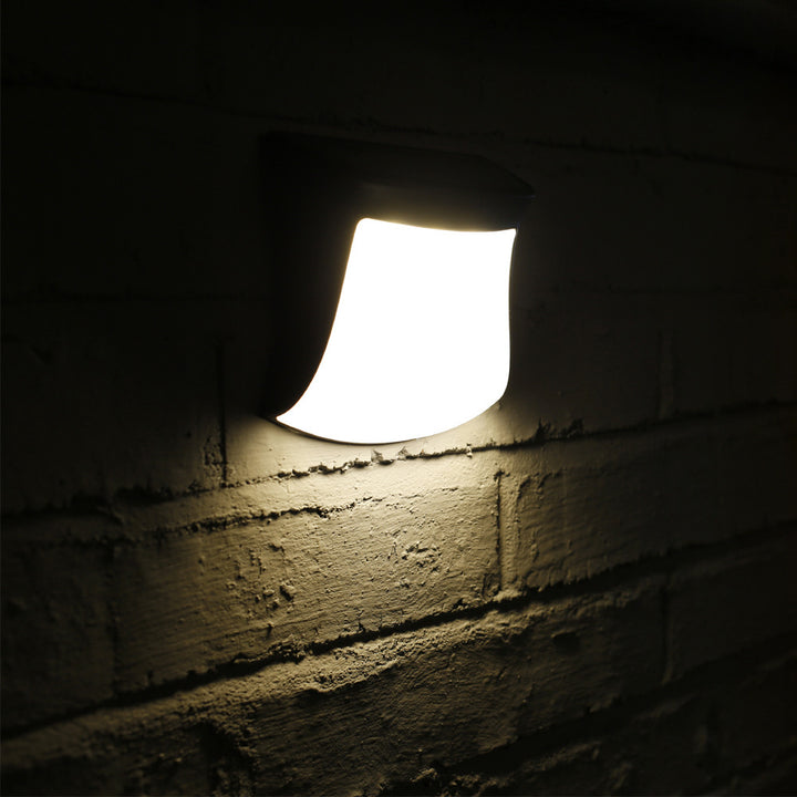 4pcs Solar Lamp Fence Wall Lamp Outdoor